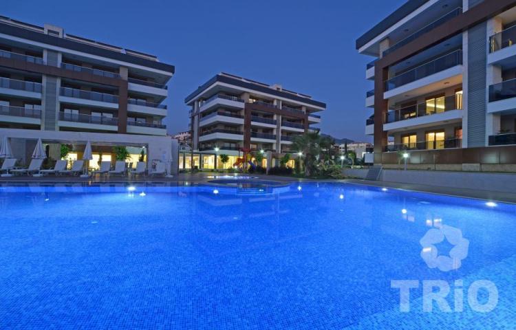 ALANYA OBA,DA TED KOLEJİ CİVARI SATILIK TRİO PARK SİSTESİNDEN LÜX 1+1 DAİRE